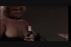 Captura de 'Whatever Turns You On' nº 20