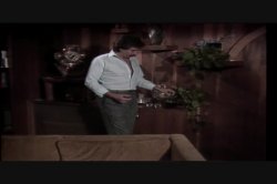 Captura de 'Whatever Turns You On' nº 25