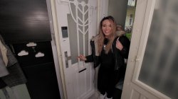 Captura de 'Match With Karina King' nº 1