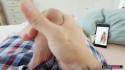 'Horny Teen Step Sister Lexie Fux Gets Caught Masturbating' screenshot nº 8