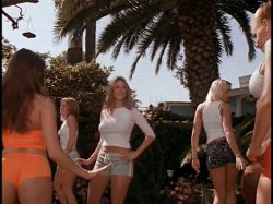 Captura de 'Debbie Does Dallas - East Vs West' nº 10