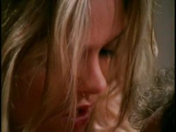 Captura de 'Debbie Does Dallas - East Vs West' nº 17