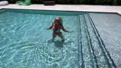 'Filling My Blonde Neighbor's Pool with My Hot Cum' screenshot nº 3