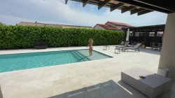'Filling My Blonde Neighbor's Pool with my Hot Cum - Chloe Temple' screenshot nº 1