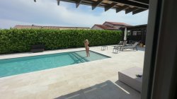 'Filling My Blonde Neighbor's Pool with my Hot Cum - Chloe Temple' screenshot nº 2