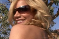 Captura de 'Lesbian Teen Hunter 2' nº 24