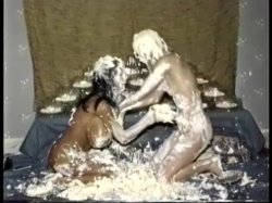 'Pie Fight' screenshot nº 121