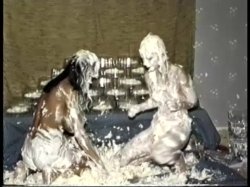 'Pie Fight' screenshot nº 136