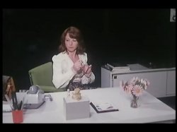 Captura de 'The Intimate Diary of Mr. Leon - Spanking Professor (French Language)' nº 73