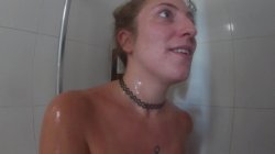 'Behind the Scenes in the Shower with Venom Evil: Wet, Fun, and Fucking Hot' screenshot nº 65