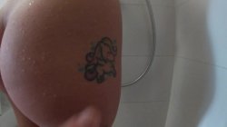 'Behind the Scenes in the Shower with Venom Evil: Wet, Fun, and Fucking Hot' screenshot nº 8