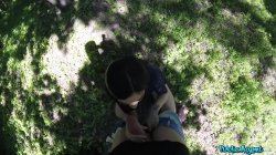 Captura de 'Public Agent Presents - Amazing Ass Rides Big Cock In Public' nº 59