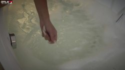 Captura de 'Bathtime Masturbator' nº 8