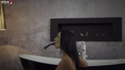 Captura de 'Bathtime Masturbator' nº 98