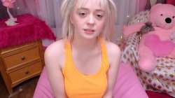 Captura de 'Young Blonde Girls 10' nº 140
