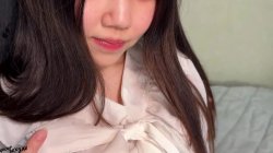 Captura de 'Creampie: A Cute Busty College Girl' nº 14