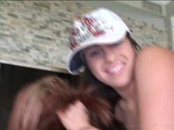 Captura de 'Frat House Fuckfest 8' nº 76