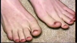 Captura de 'Close-Up Tongues & Tootsies' nº 18