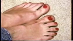 Captura de 'Close-Up Tongues & Tootsies' nº 41