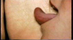 Captura de 'Close-Up Tongues & Tootsies' nº 85