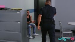 Captura de 'Bisexual Cops' nº 51