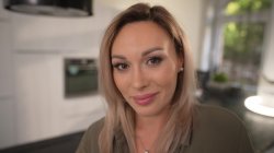 Captura de 'Day With Karina King, A' nº 25