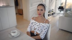 Captura de 'Day With Karina King, A' nº 77