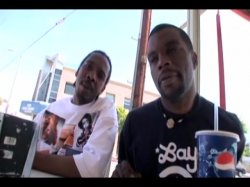 '2 Big 2 Be True 15' screenshot nº 75