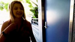 'Young & Busty 2' screenshot nº 54