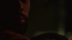 Captura de 'Dirty Money' nº 3