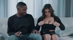 Captura de 'Busty Interracial Vol. 5' nº 2