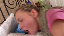 'Hottie with Dreads Enjoys Sex from Behind' screenshot nº 109