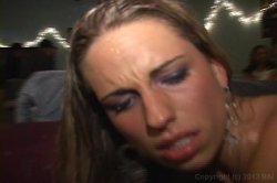 Captura de 'Frat House Fuckfest 2' nº 70