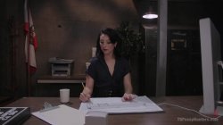 Captura de 'TS Pussy Hunters - Street Walker Is Give A Break By A Hot TS Officer' nº 31