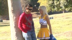 Captura de 'Creampied Cheerleaders' nº 43