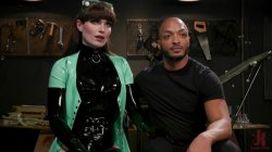 Captura de 'TS Seduction - Latex Predator: Natalie Mars Captures And Fucks Dillon Diaz' nº 10