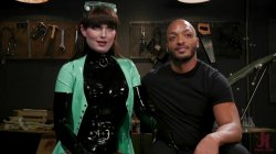 Captura de 'TS Seduction - Latex Predator: Natalie Mars Captures And Fucks Dillon Diaz' nº 6