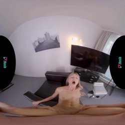 'Stop Playing Games and Play with Me!' screenshot nº 133