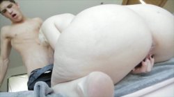 Captura de 'Round White Asses' nº 66