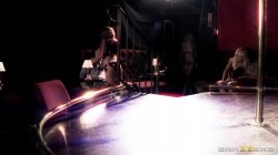 Captura de 'One Night in the Valley' nº 22