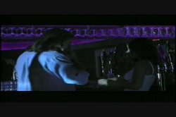 Captura de 'Over Her Head' nº 2