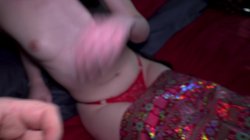 'Threesome for The Holidays, A' screenshot nº 9