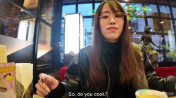 Captura de 'Thick and Juicy Nerd Mayumi Kadota in Her First Ever Porn Scene' nº 5