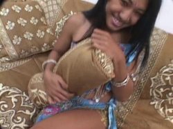'Hot Indian Pussy' screenshot nº 2