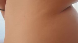 Captura de 'Webcam Babes Strip Teasing Showing Tits Ass & Pussy' nº 135