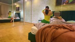 Captura de '20 Yr Old Amateurs Giving POV BJs & Getting Fucked w Facials' nº 7