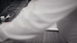 Captura de 'Watching You' nº 2