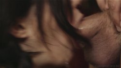 Captura de 'Family That Lays Together' nº 17
