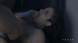 Captura de 'Brunette Bombshell Rides Her Friend After a Wild Night' nº 60