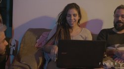 'College Girl Skips Studying to Fuck Two Schoolmates in a Wild Dorm Threesome' screenshot nº 10